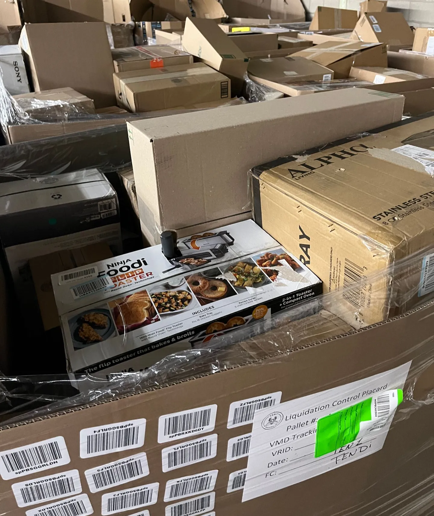 Amazon General Merchandise Truckload - Image 2