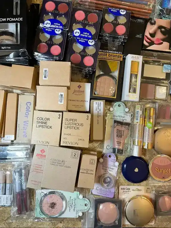Buy High End Makeup Liquidation Pallets EU (1,200 Pcs – 2,850) - Image 4