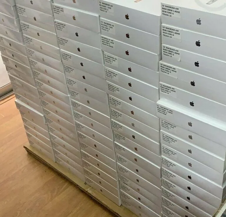 Apple MacBook Air (2020) Pallets – 50 Brand New Units - Image 2